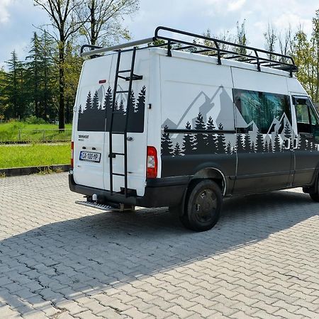 Mta Campervans Apartman Kutaiszi Kültér fotó